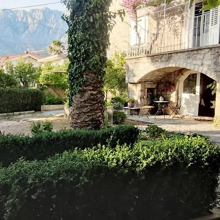 Tinka Lägenhet Makarska